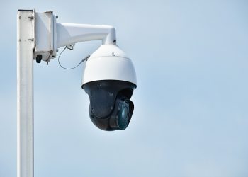 На сочинских пляжах установили более 800 камер