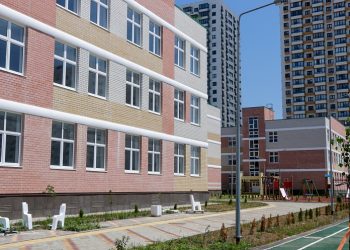 В Новороссийске ввели в эксплуатацию школу на 1550 мест