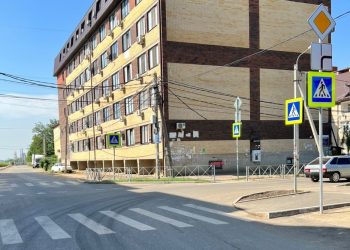 В Краснодаре отремонтировали дороги в районе строящихся детсада и школы