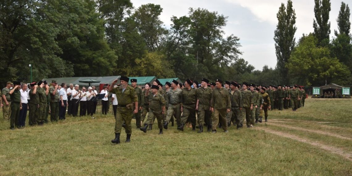 Кубанские казаки высказались против выступления певицы Манижи