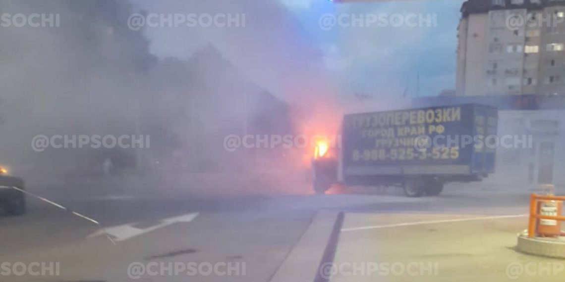 В Сочи едва не стало меньше на одну автозаправку