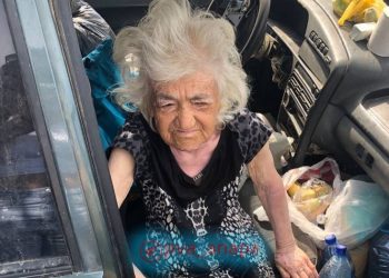 На Кубани приемные дети выставили на улицу 82-летнюю бабушку