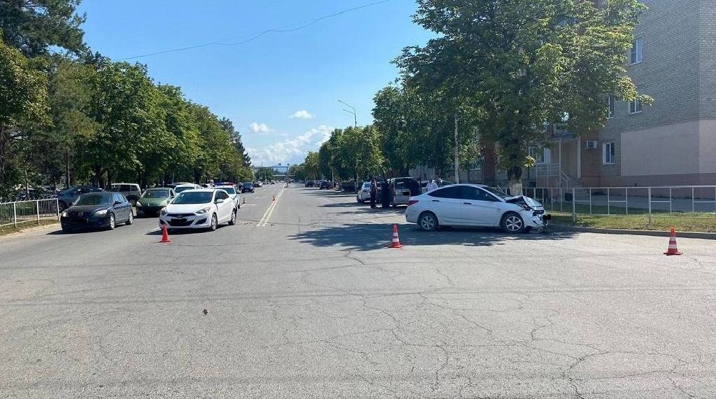 На Кубани пьяный водитель устроил ДТП с пострадавшей