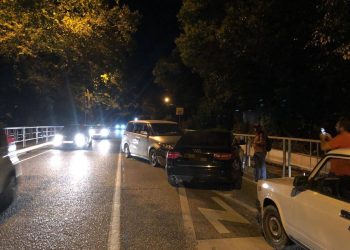 В Сочи столкнулись два авто: пострадали трое детей