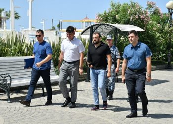 В Сочи составили 2600 протоколов за незаконную торговлю