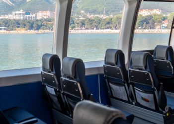Между Сочи и Новороссийском приостановили морское сообщение