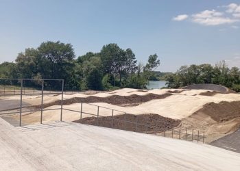 В Краснодаре достраивают спортивную трассу BMX