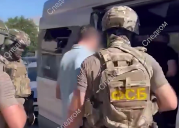 В Новороссийске двое оперов за жизнь на свободе взяли с уголовника 50 тысяч рублей