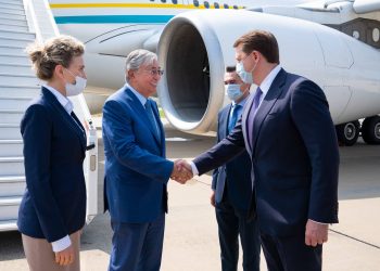 Копайгородский встретил в аэропорту президента Казахстана