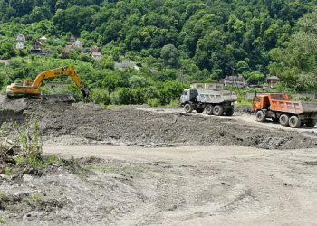 В Сочи расчистят потенциально опасные участки рек Шахе и Мзымты