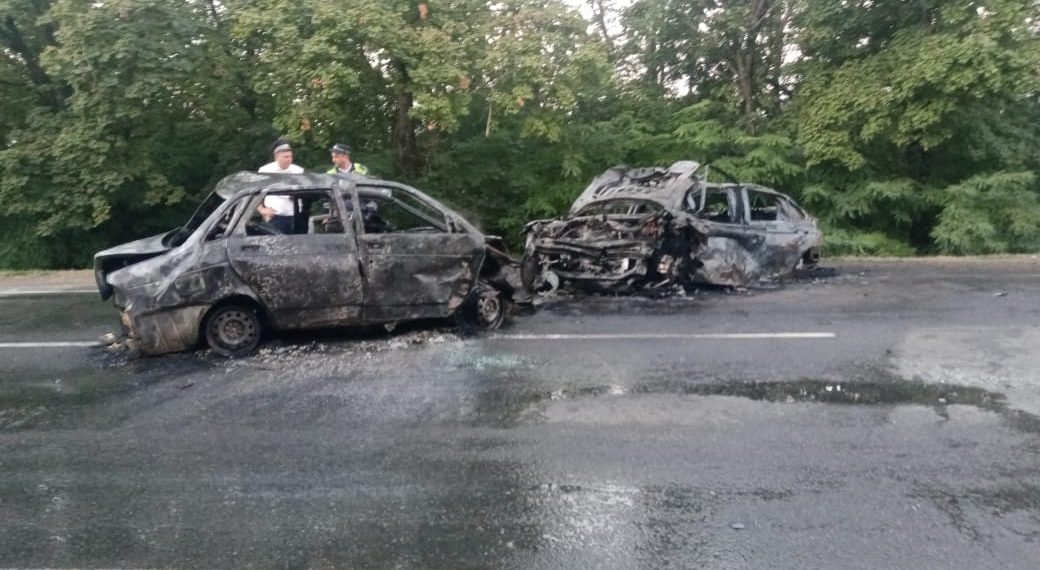 В ДТП с пожаром на Кубани погибли три человека