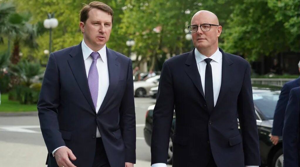 Копайгородский поздравил вице-премьера Чернышенко с днем рождения