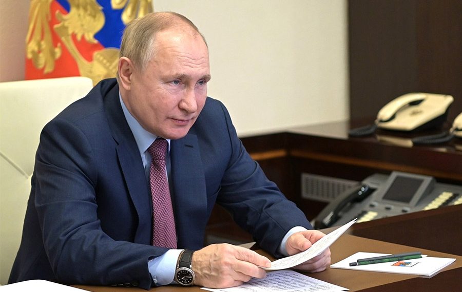 Путин дал оценку возможности строительства единой дороги между Архызом и Сочи