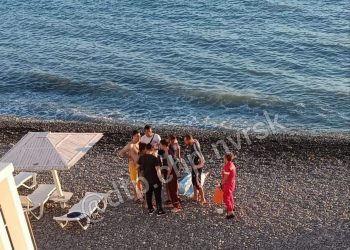 В Широкой Балке вблизи Новороссийска безутешная мать пыталась воскресить утонувшего сына