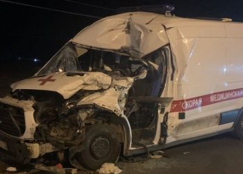 От смерти не уйдешь: погибшую на трассе Краснодар-Ейск в ДТП со скорой 74-летнюю пациентку утром сбил трактор