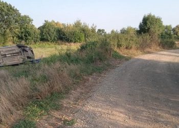 На Кубани опрокинулся Chevrolet: пострадал водитель