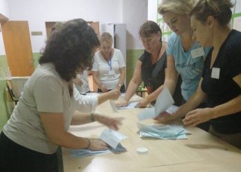 Стало известно, кто лидирует на Кубани после обработки первых бюллетеней