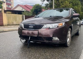 В Сочи Kia сбила девятилетнего ребенка на электросамокате