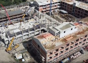 В Краснодаре на 35% построили школу 1500 мест