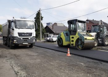 В Краснодаре ремонтируют дорогу на улице Котовского