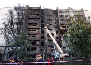 В пострадавшем доме в Ейске разберут три подъезда