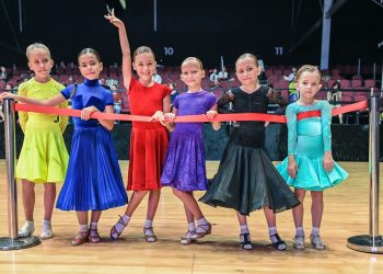 Известные актеры Станислав Дужников, Анна Фроловцева и Андрей Рожков рассказали сочинцам о конкурсе-фестивале «Танцуй, Россия!»