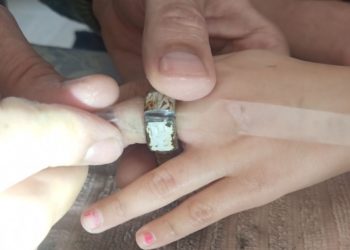 Спасатели: в Новороссийске дети пластиковые трубы заменили на железные гайки