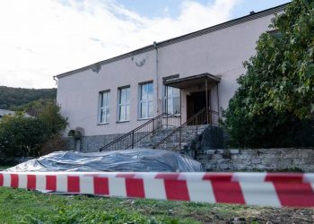 В Лазаревском районе ремонтируют Дом культуры