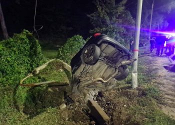 В Геленджике водитель иномарки врезался в столб и погиб