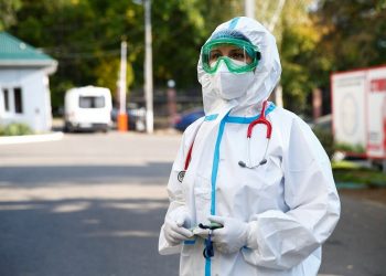 В Сочи 36 человек заразились ковидом, а на Кубани – 304