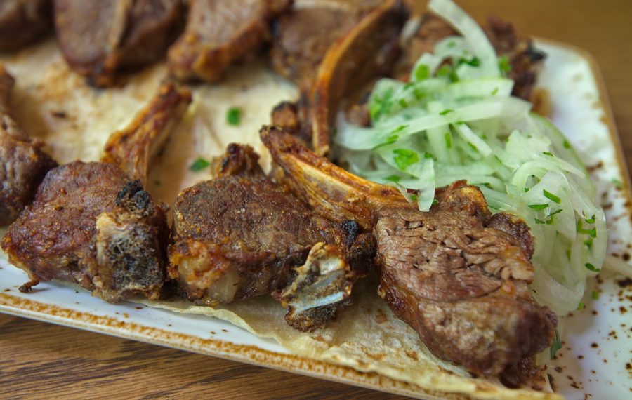 Опасные мясные деликатесы из Армении могли попасть в Краснодарский край