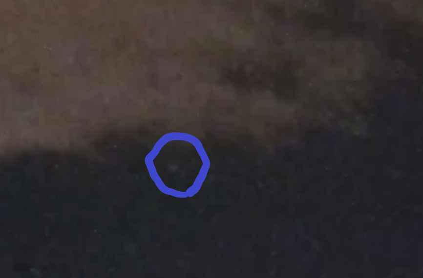 Видео НЛО над Краснодаром вызвало переполох в Сети