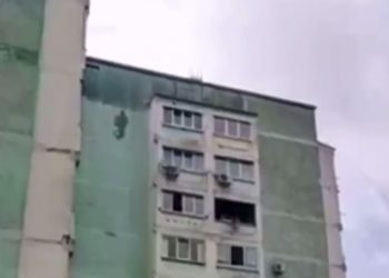 На Кубани женщина пыталась выбросить младенца с седьмого этажа