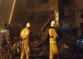 Вызванный крушением Су-34 пожар в Ейске почти потушили