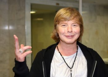 Певец Григорьев-Апполонов прыгнул со 170-метровой высоты в Скайпарке Сочи