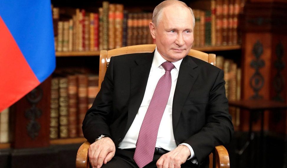 Кондратьев поздравил Путина с 70-летием