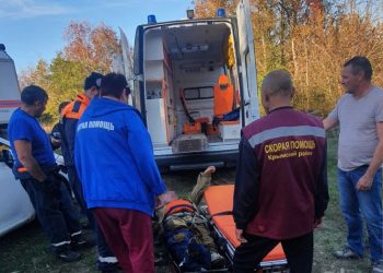 На Кубани спасли грибника, повредившего ногу