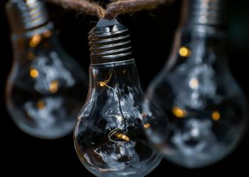 В Прикубанском и Карасунском округах Краснодара из-за аварии 9 улиц остались без света