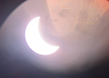В Сочи сняли солнечное затмение 25 октября