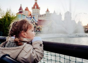 Более 100 тысяч гостей посетили осенний тематический праздник в Сочи Парке