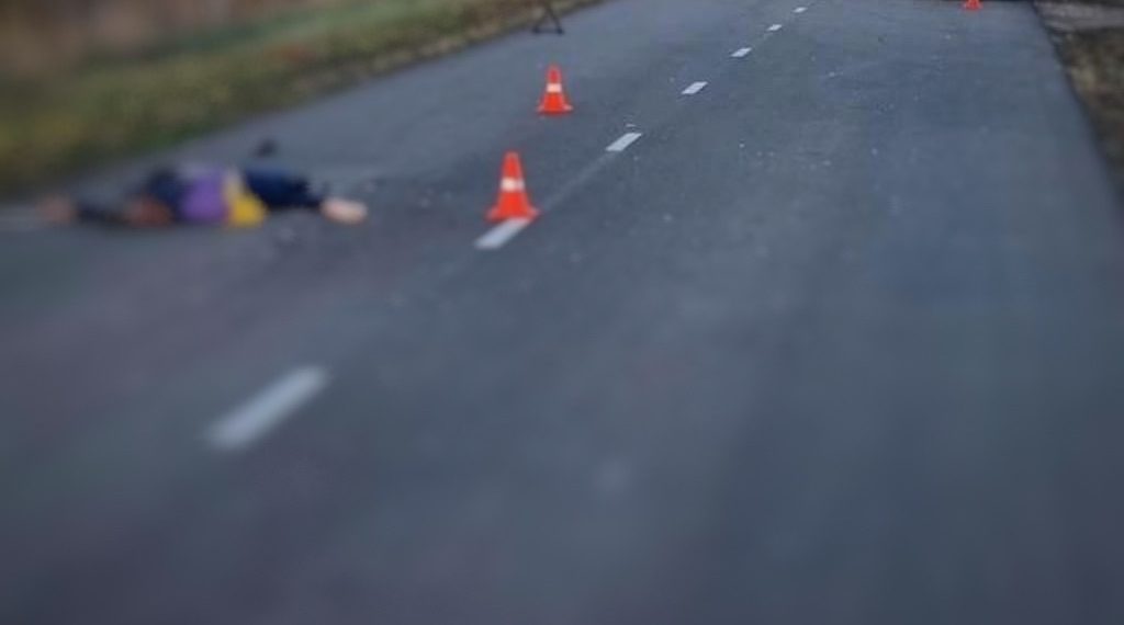 На Кубани две машины насмерть сбили 73-летнюю женщину