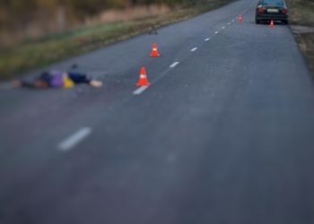 На Кубани две машины насмерть сбили 73-летнюю женщину