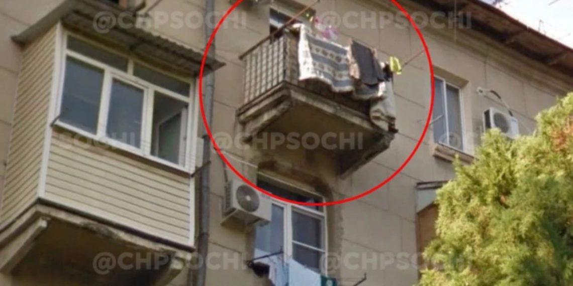 В Сочи появилась фотография балкона до его обрушения