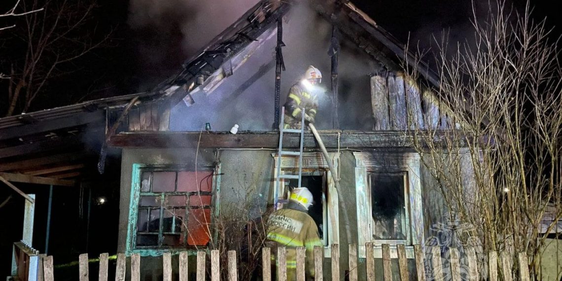 На Кубани мать с 5-летним ребенком осталась без жилья из-за пожара