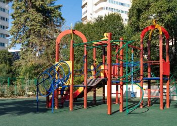 В Сочи благоустраивают сквер «Дружба»