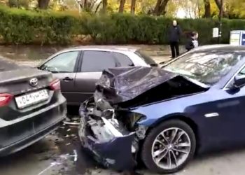 В Краснодаре столкнулись семь автомобилей