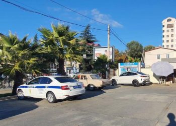 В Сочи BMW сбил двухлетнего ребенка