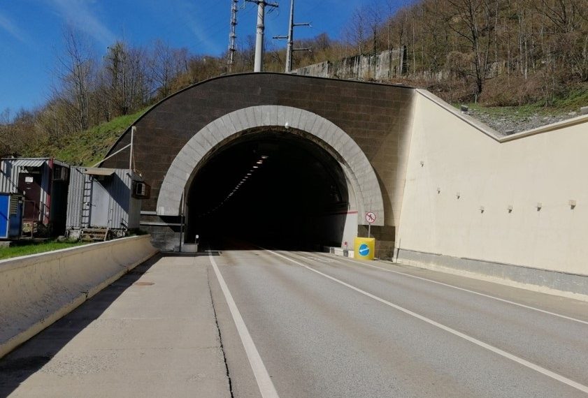 В Сочи досрочно отремонтировали Краснополянские тоннели