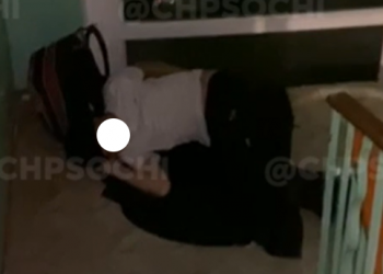 Жителям Сочи посоветовали закрывать двери