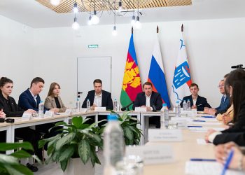 Копайгородский встретился с новым составом Молодежного совета